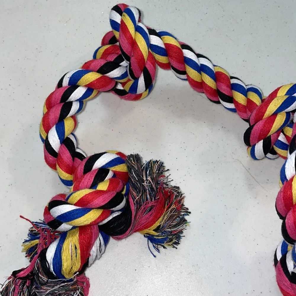 🎉HP🎉NWOT Large Dog 5 Knot Rope Toy Pink & Yellow